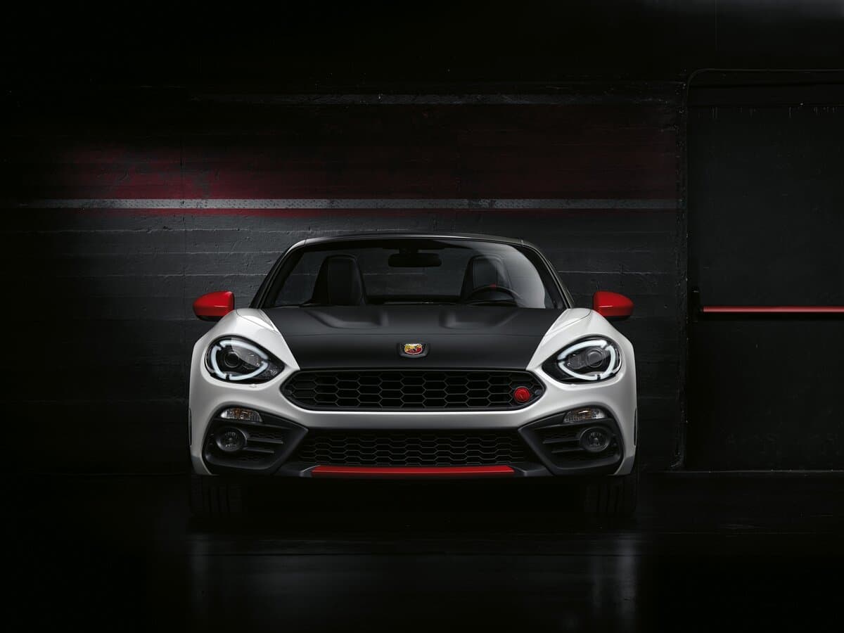 Abarth 124 Spider I — Öndən