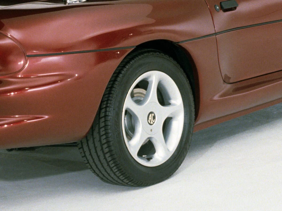 AC Ace 1992 – 2000 — Təkər