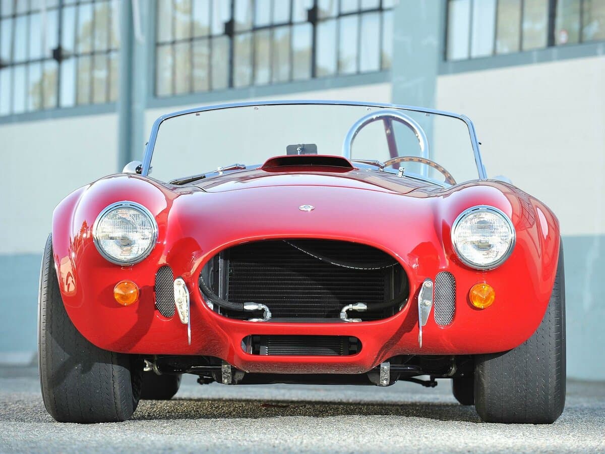 AC Cobra Mk III — Öndən