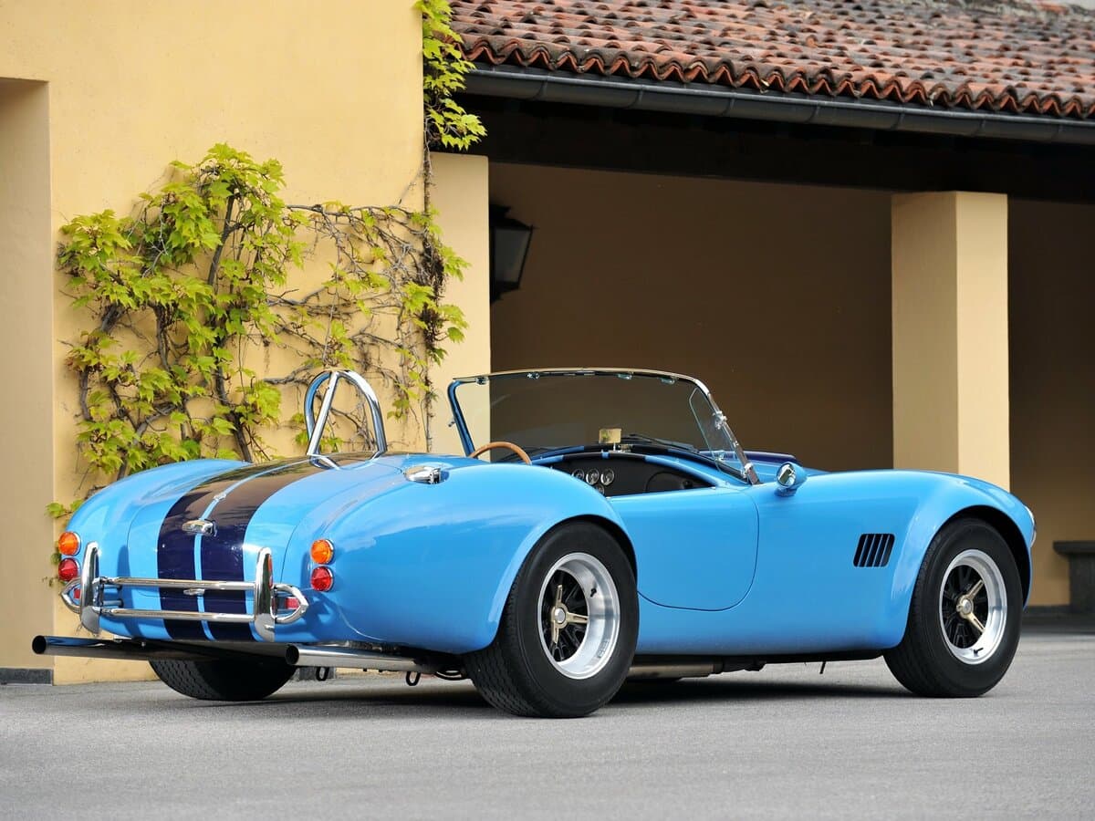 AC Cobra Mk IV — 3/4 arxadan
