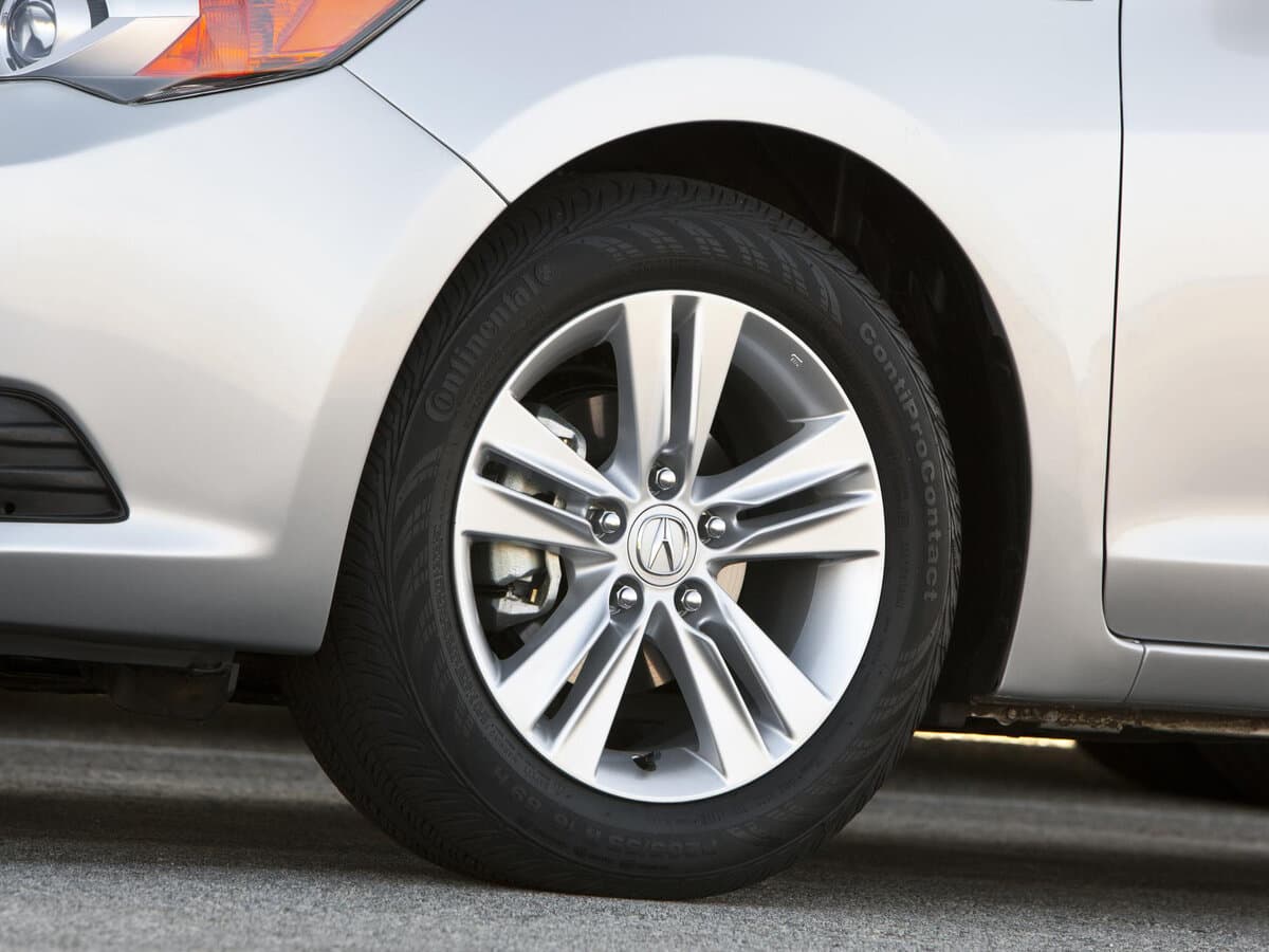 Acura ILX I — Təkər