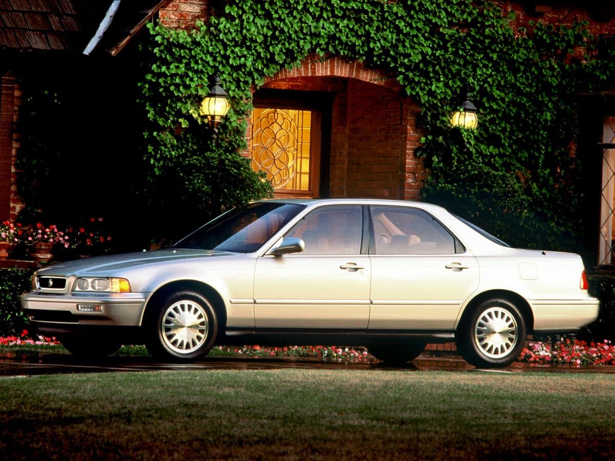 Acura Legend II — Yandan