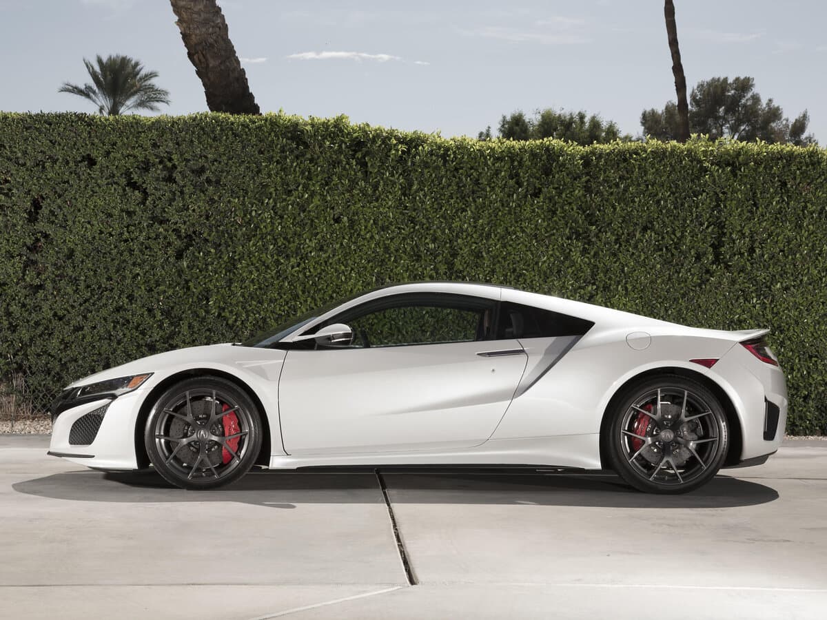 Acura NSX II — Yandan