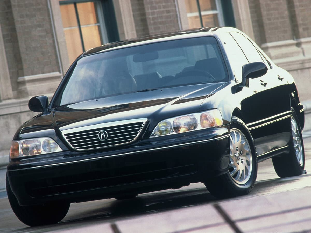 Acura RL I — Öndən