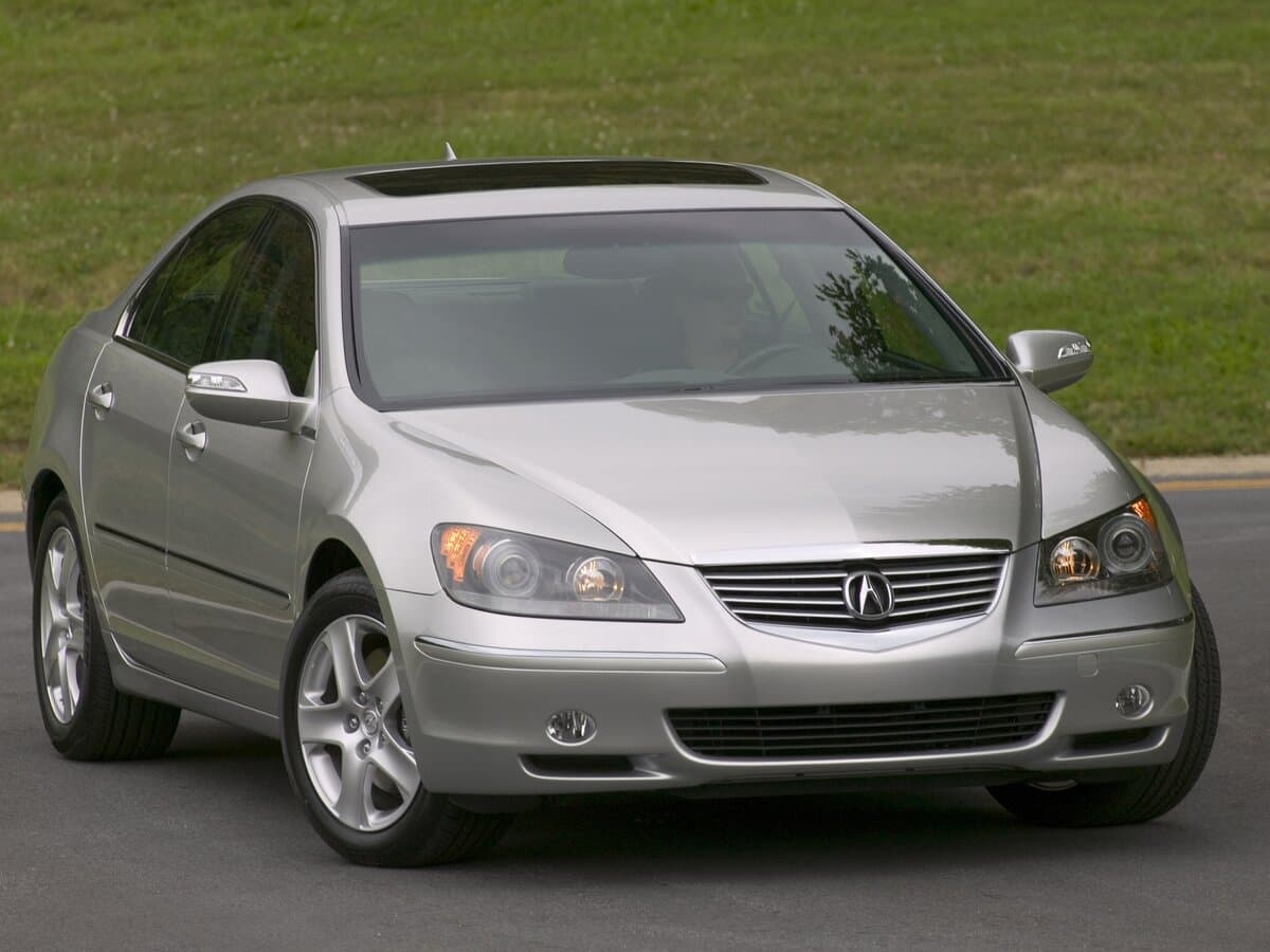 Acura RL II — Öndən