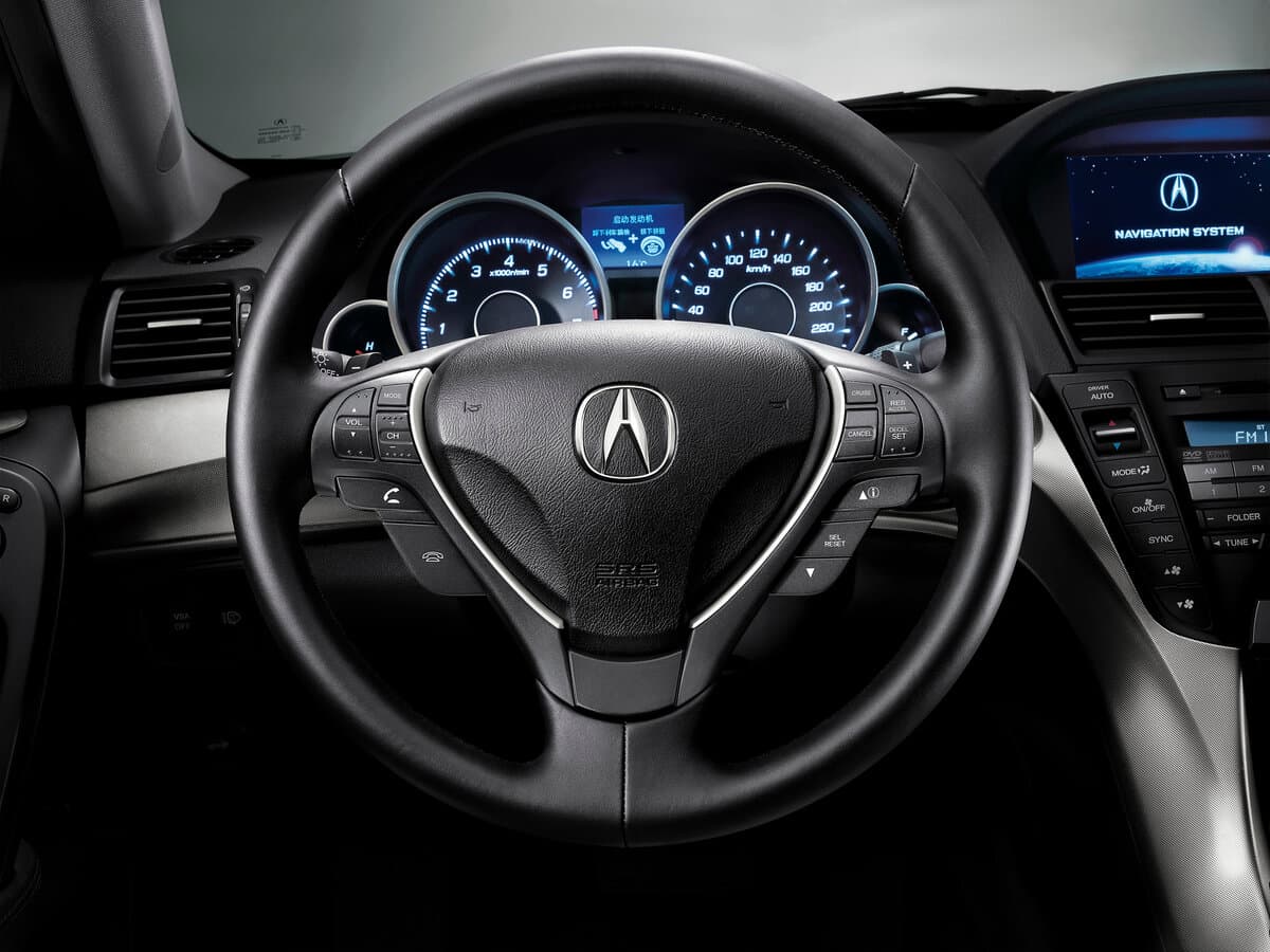 Acura TL IV — Sükan