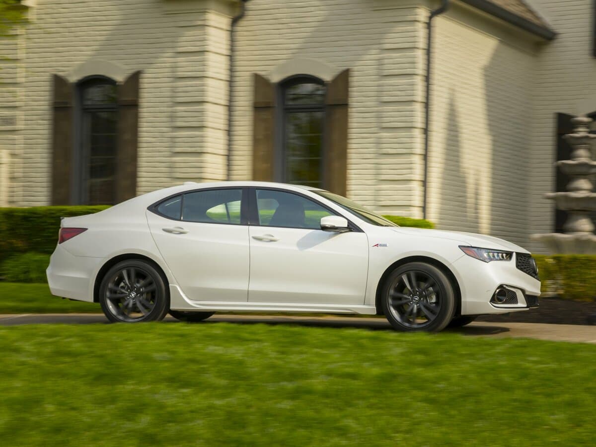 Acura TLX I Restayling — Yandan