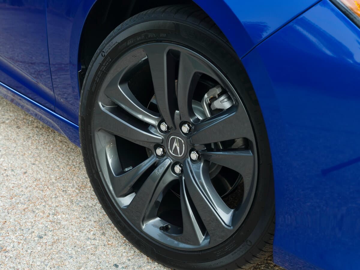 Acura TLX II — Təkər