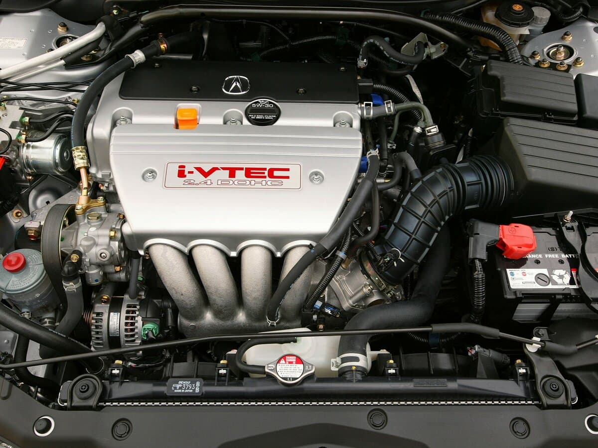 Acura TSX I — Salon, öndən