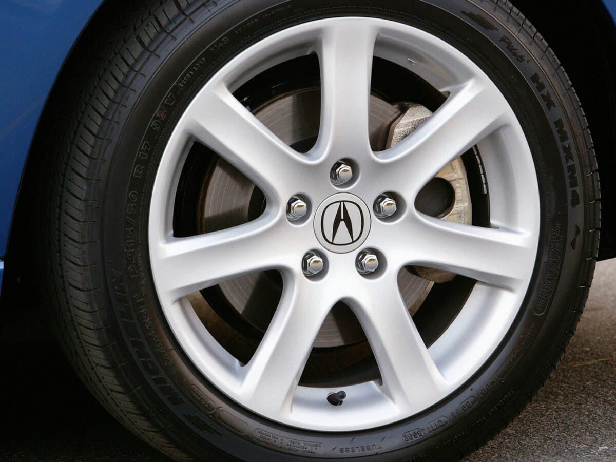 Acura TSX I — Təkər
