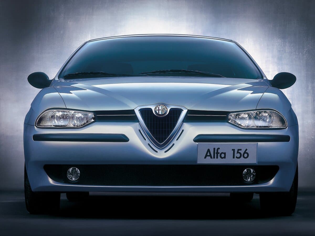 Alfa Romeo 156 I — Öndən