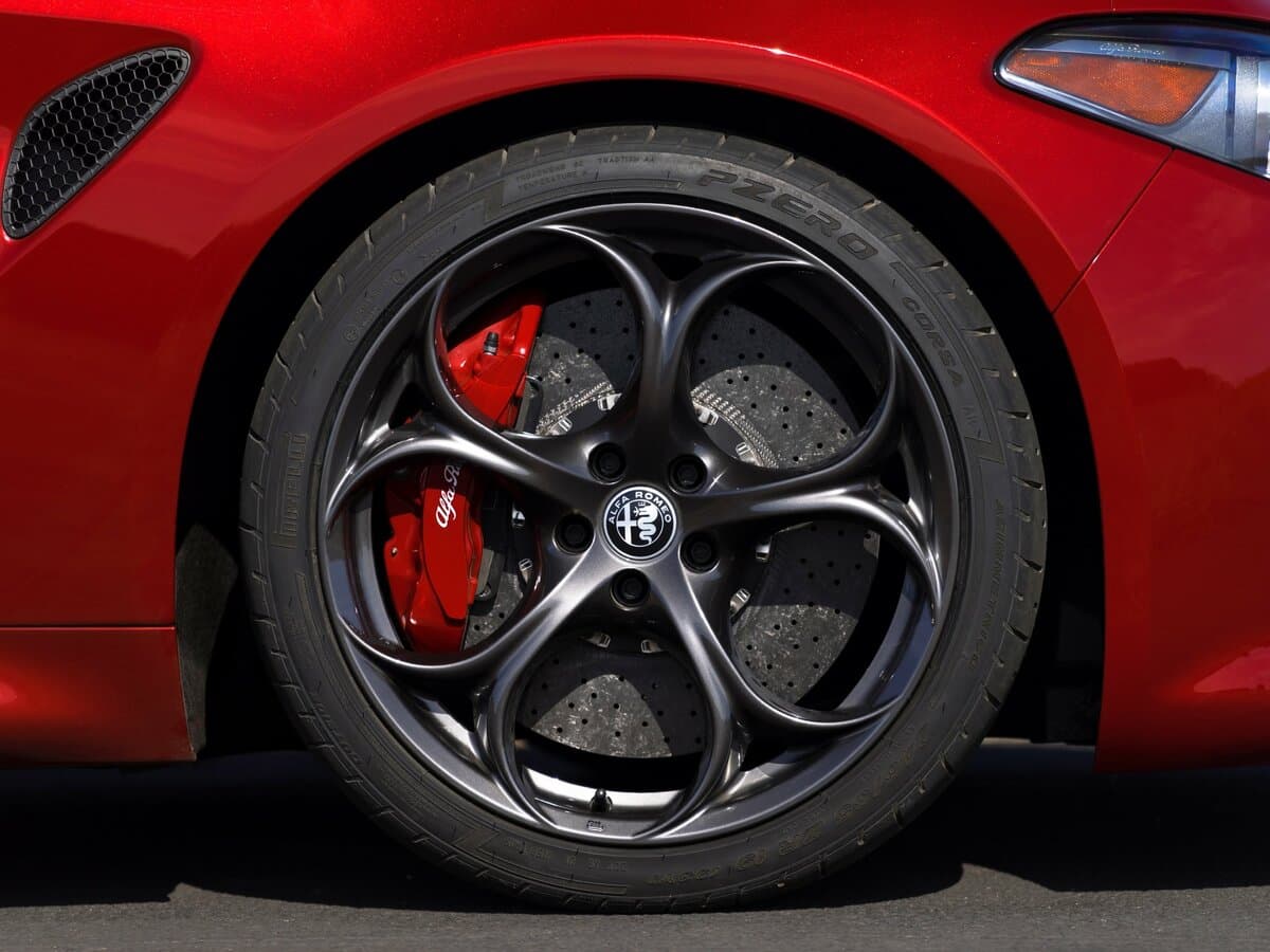 Alfa Romeo Giulia II (952) — Təkər