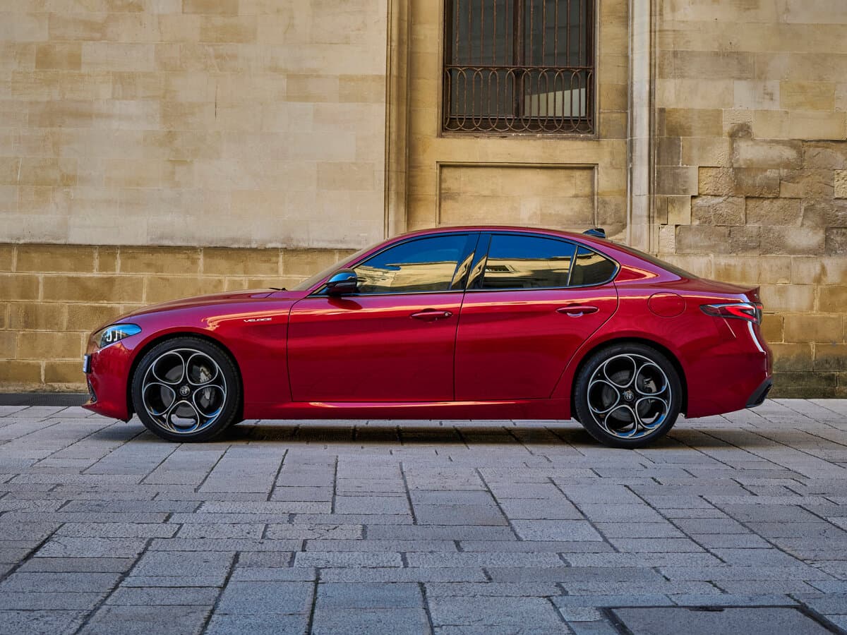 Alfa Romeo Giulia II (952) Restayling 2 — Yandan