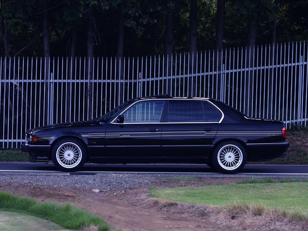 Alpina B11 E32 — Yandan