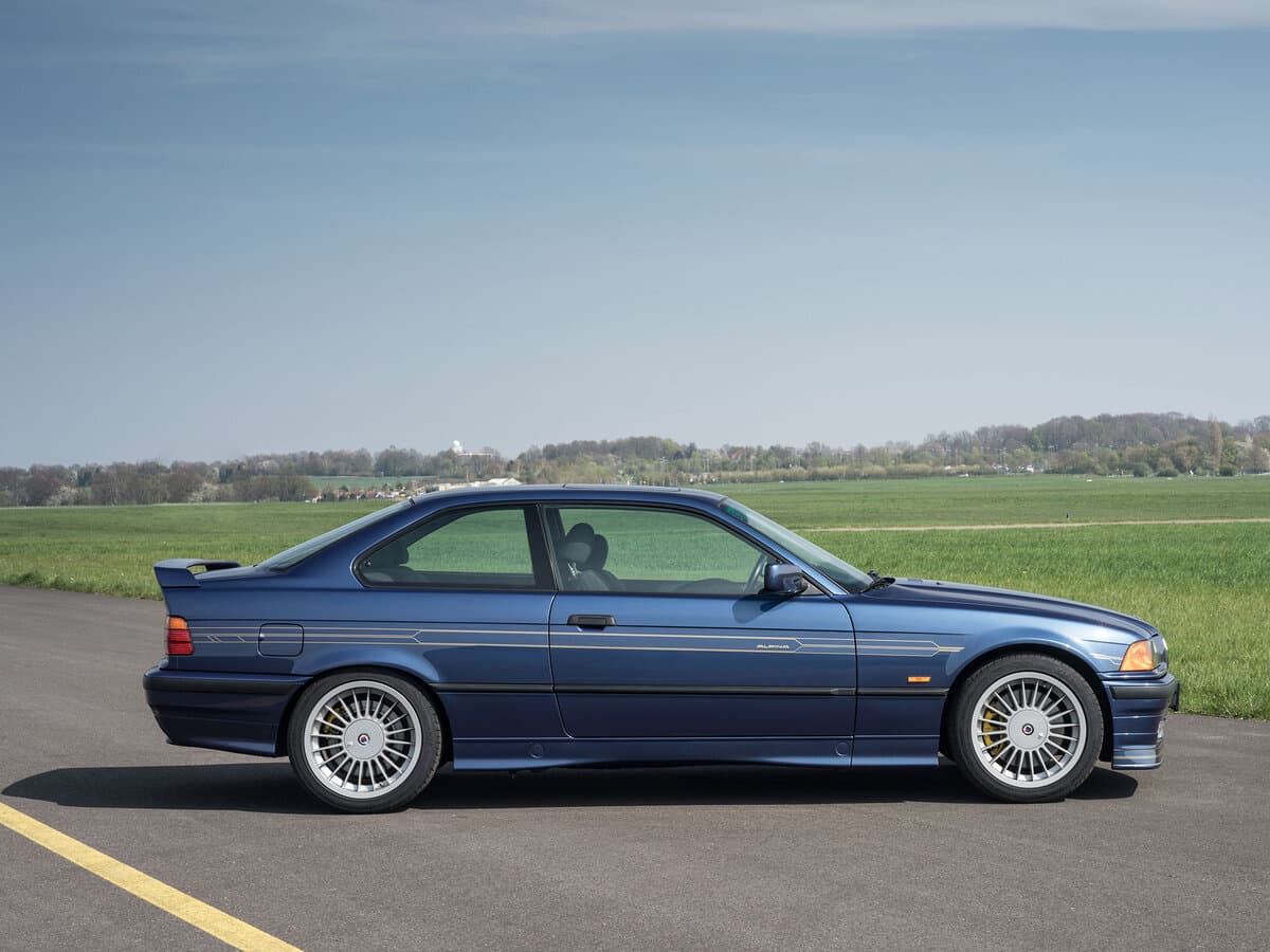 Alpina B3 E36 — Yandan
