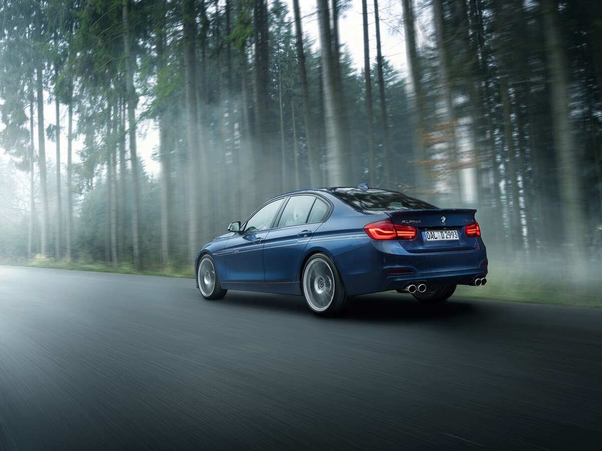 Alpina B3 F30 — 3/4 arxadan