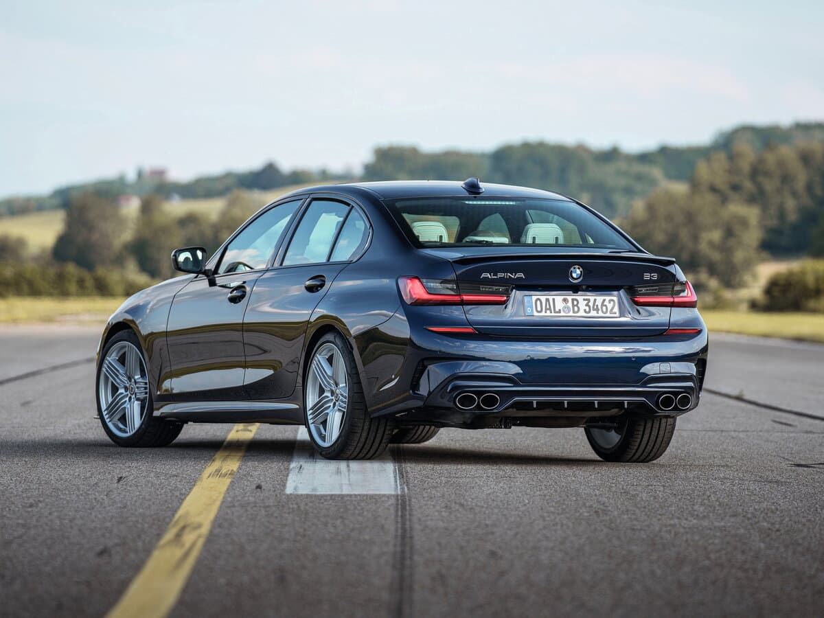 Alpina B3 G20 — 3/4 arxadan