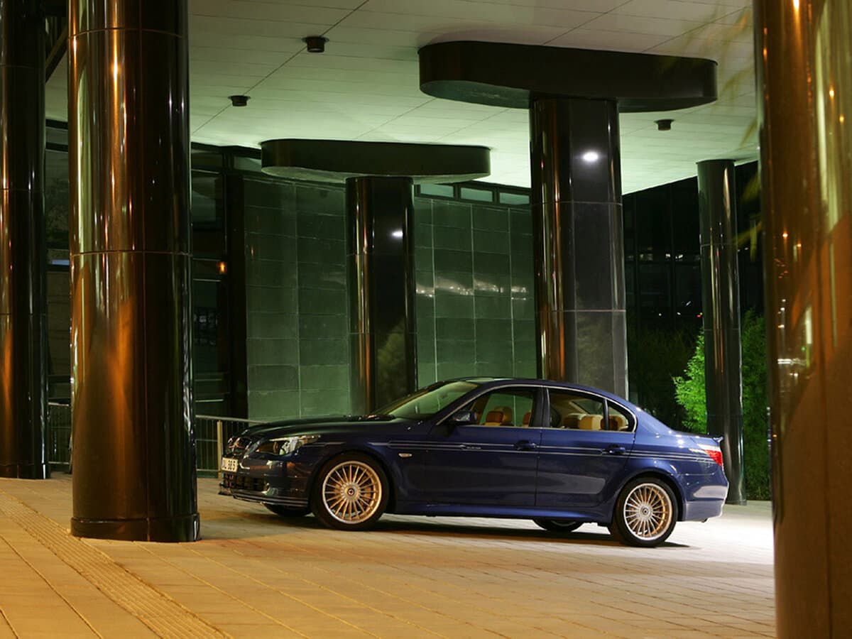Alpina B5 E60/61 — Yandan