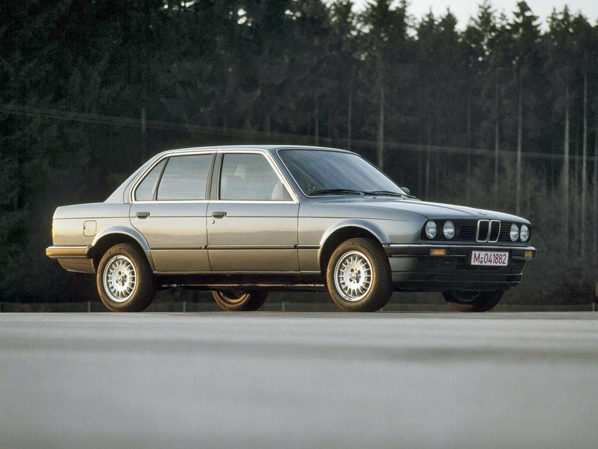 Alpina B6 E30
