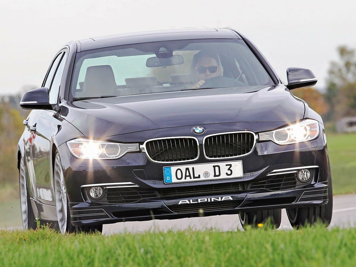 Alpina D3 F30 — Öndən