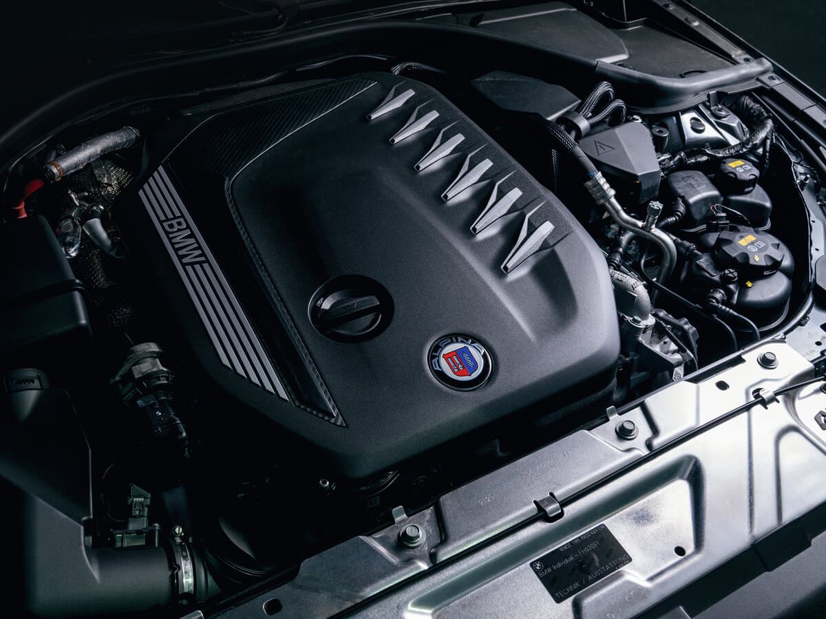 Alpina D3 G20 — Salon, arxadan