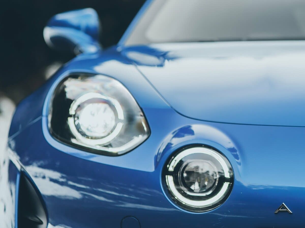 Alpine A110 II — Fara