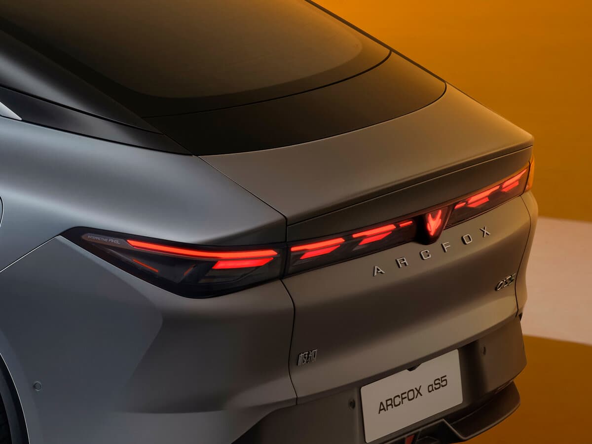 Arcfox Alpha S5 I — Detal