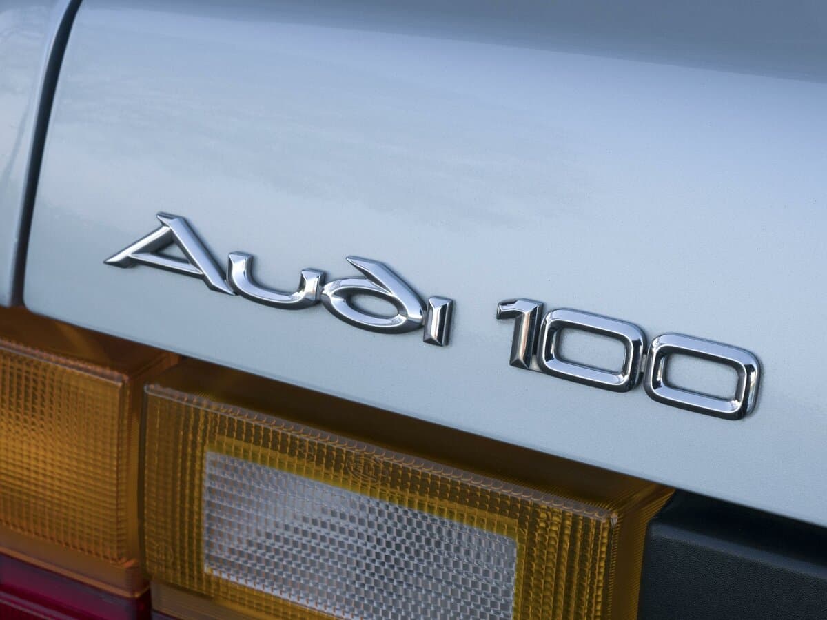 Audi 100 III (C3) — Detal