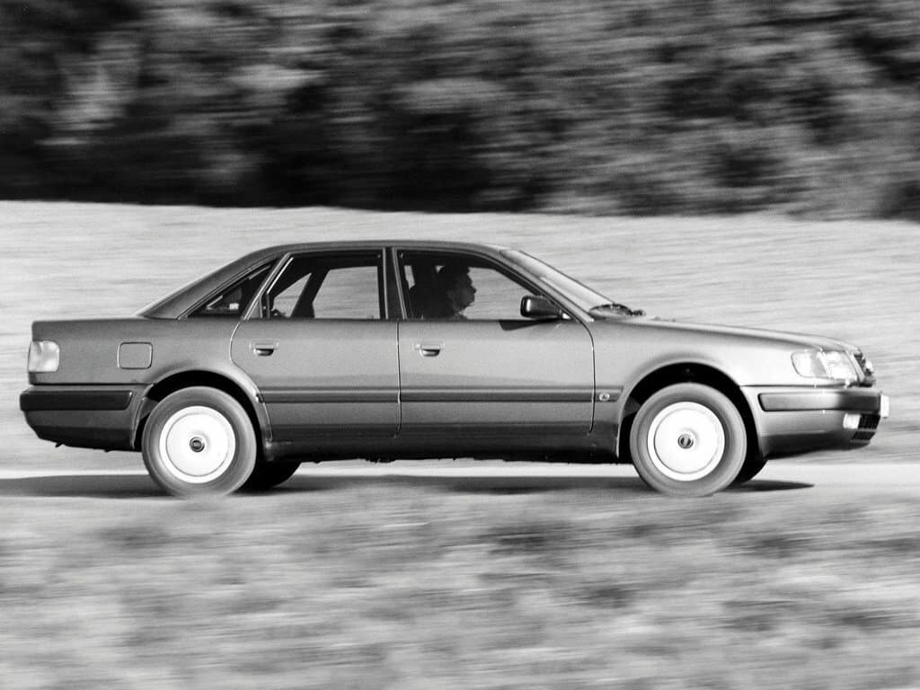 Audi 100 IV (C4) — Yandan