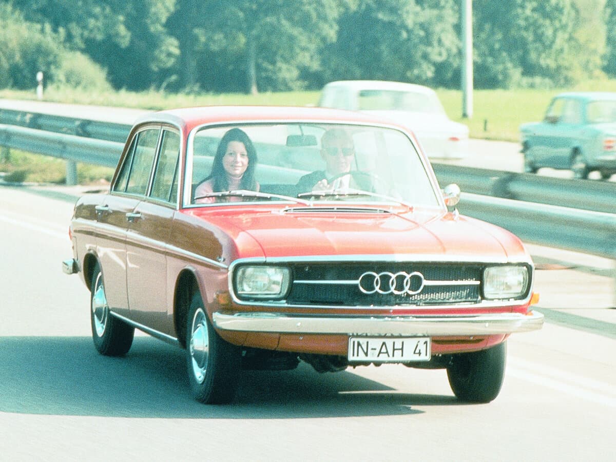 Audi 60 1969 – 1973 — Öndən