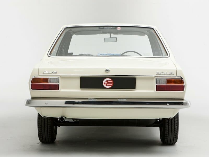 Audi 80 II (B1) — Arxadan
