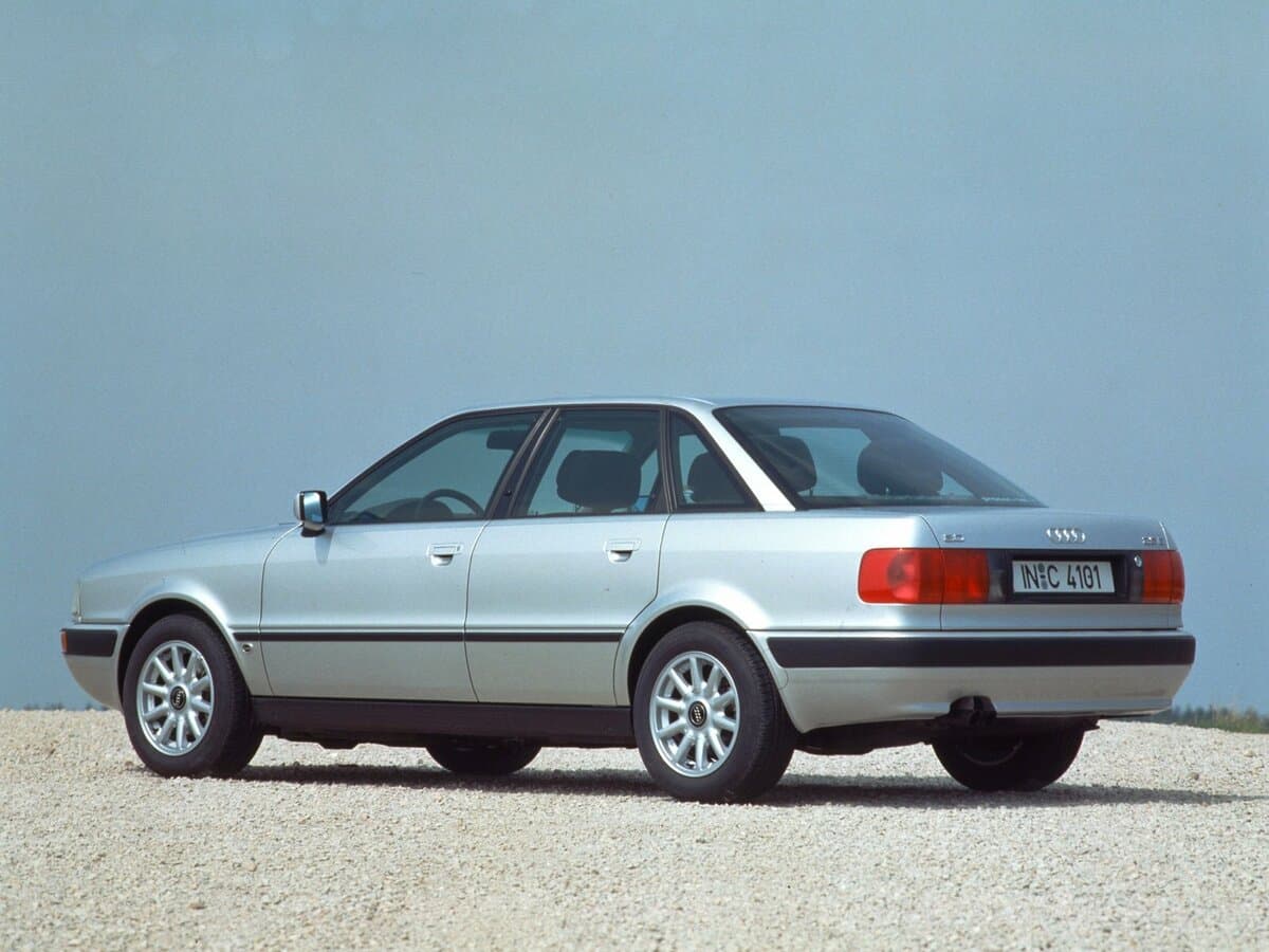 Audi 80 V (B4) — 3/4 arxadan