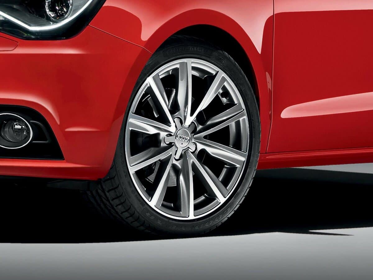 Audi A1 I (8X) — Təkər