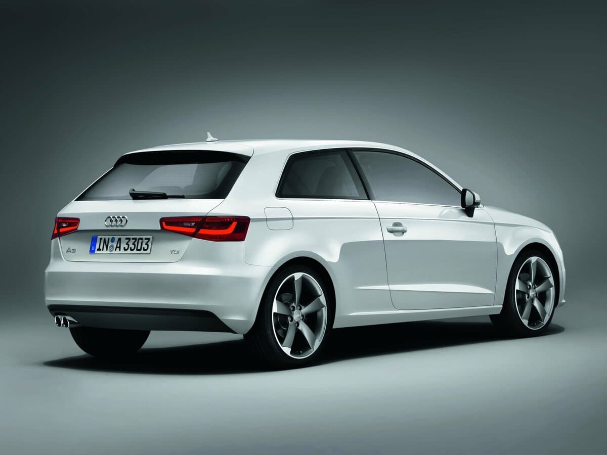 Audi A3 III (8V) — 3/4 arxadan