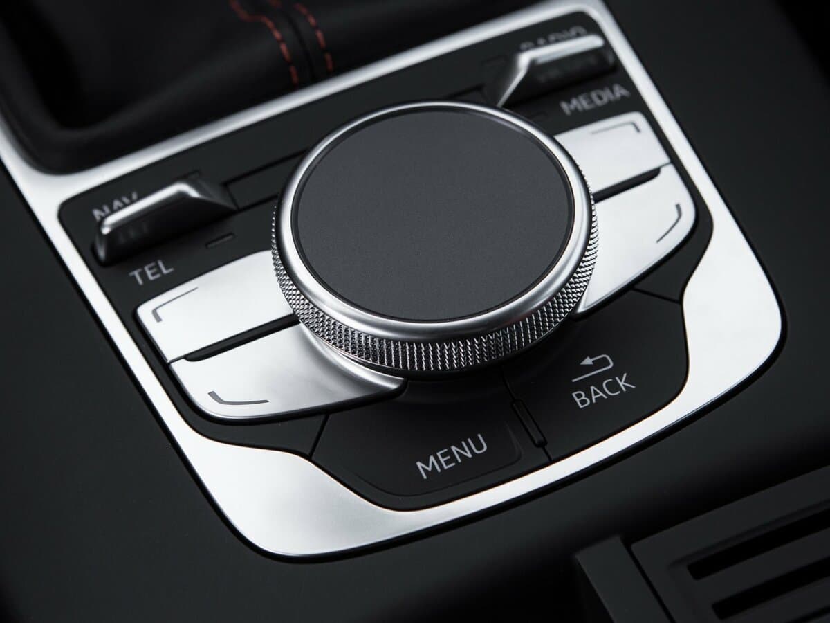 Audi A3 III (8V) — Salon, öndən