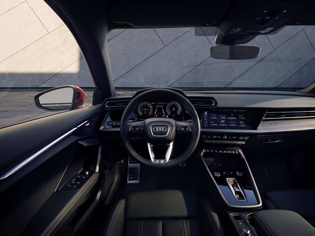 Audi A3 IV (8Y) Restayling — Sükan