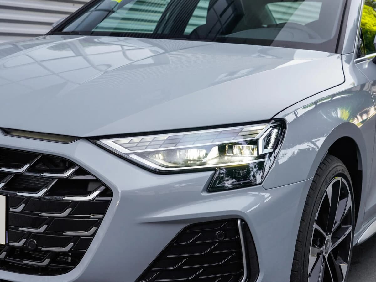 Audi A3 IV (8Y) Restayling — Fara