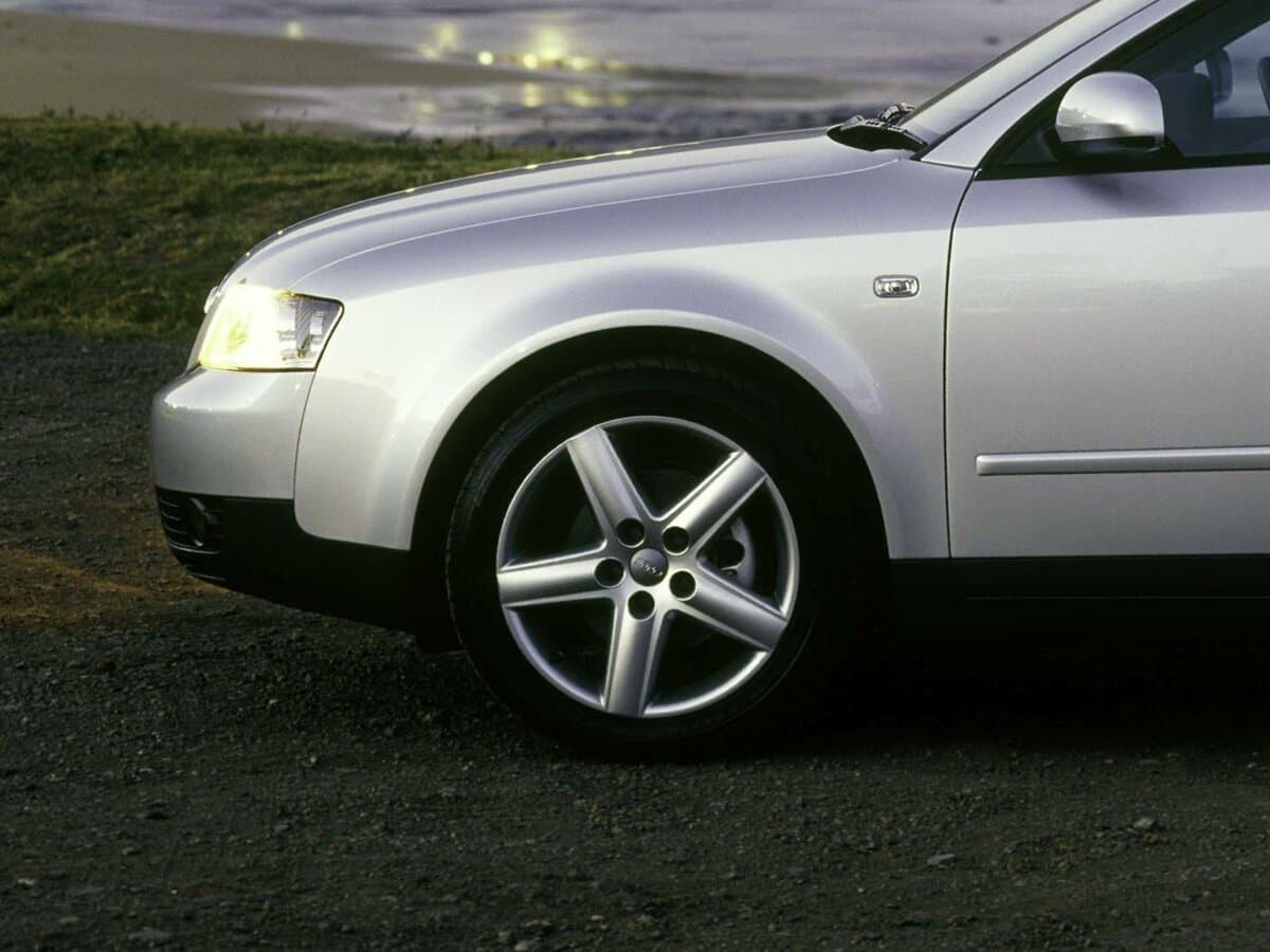 Audi A4 II (B6) — Təkər