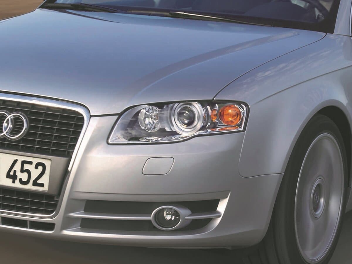 Audi A4 III (B7) — Fara
