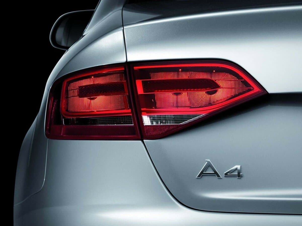 Audi A4 IV (B8) — Detal