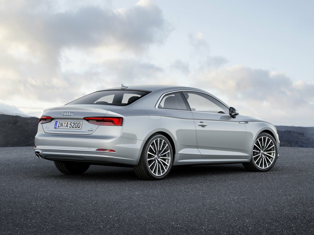 Audi A5 II (F5) — 3/4 arxadan
