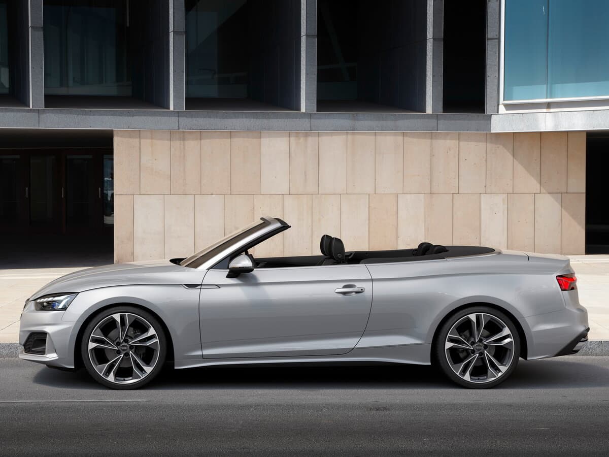 Audi A5 II (F5) Restayling — Yandan