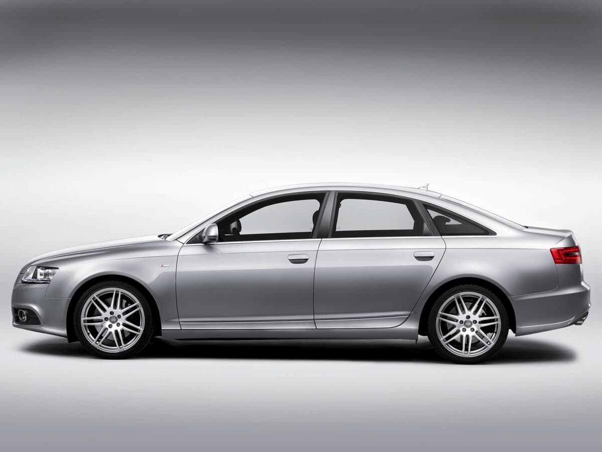 Audi A6 III (C6) Restayling — Yandan