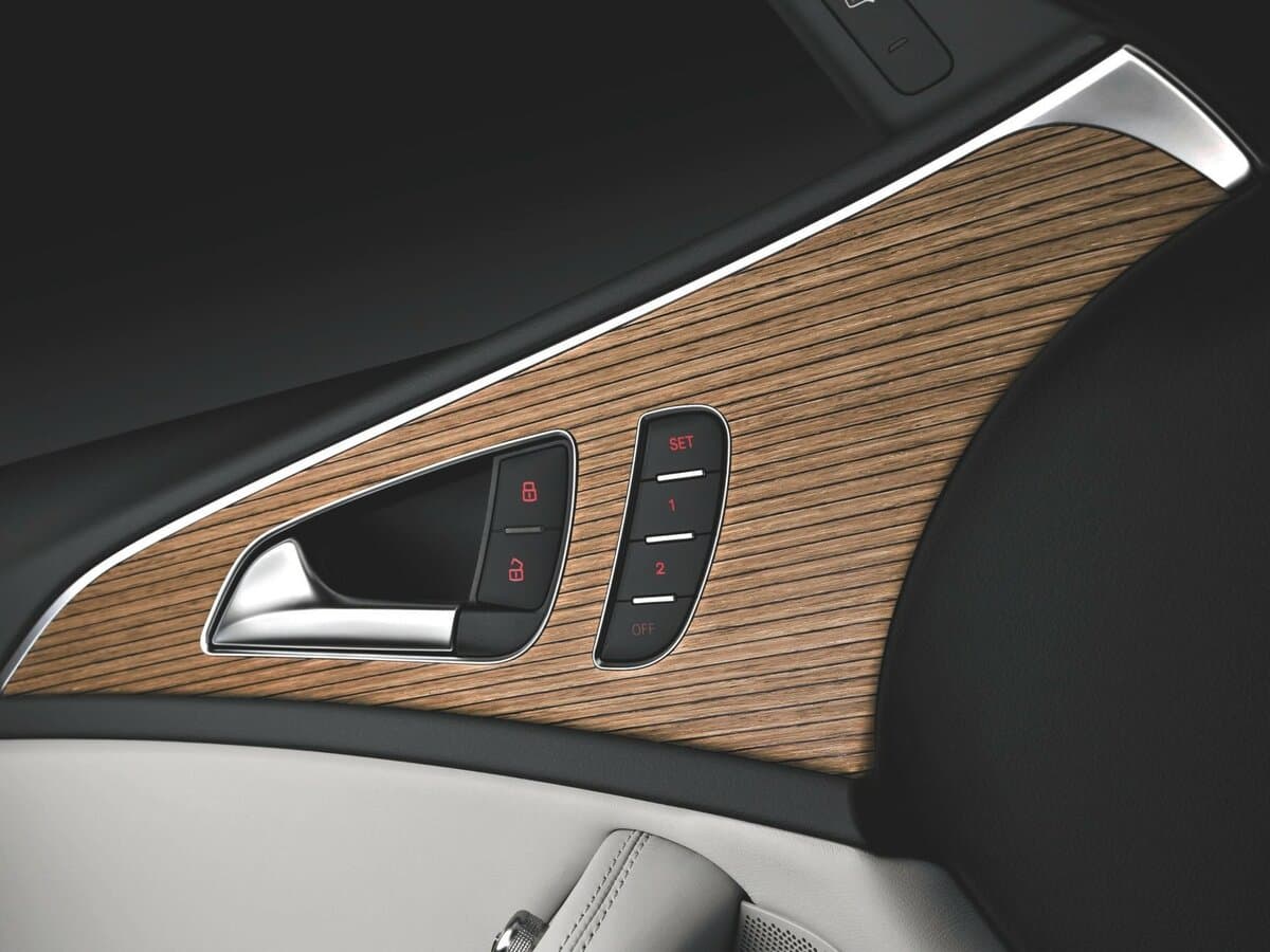 Audi A6 IV (C7) — Qapı