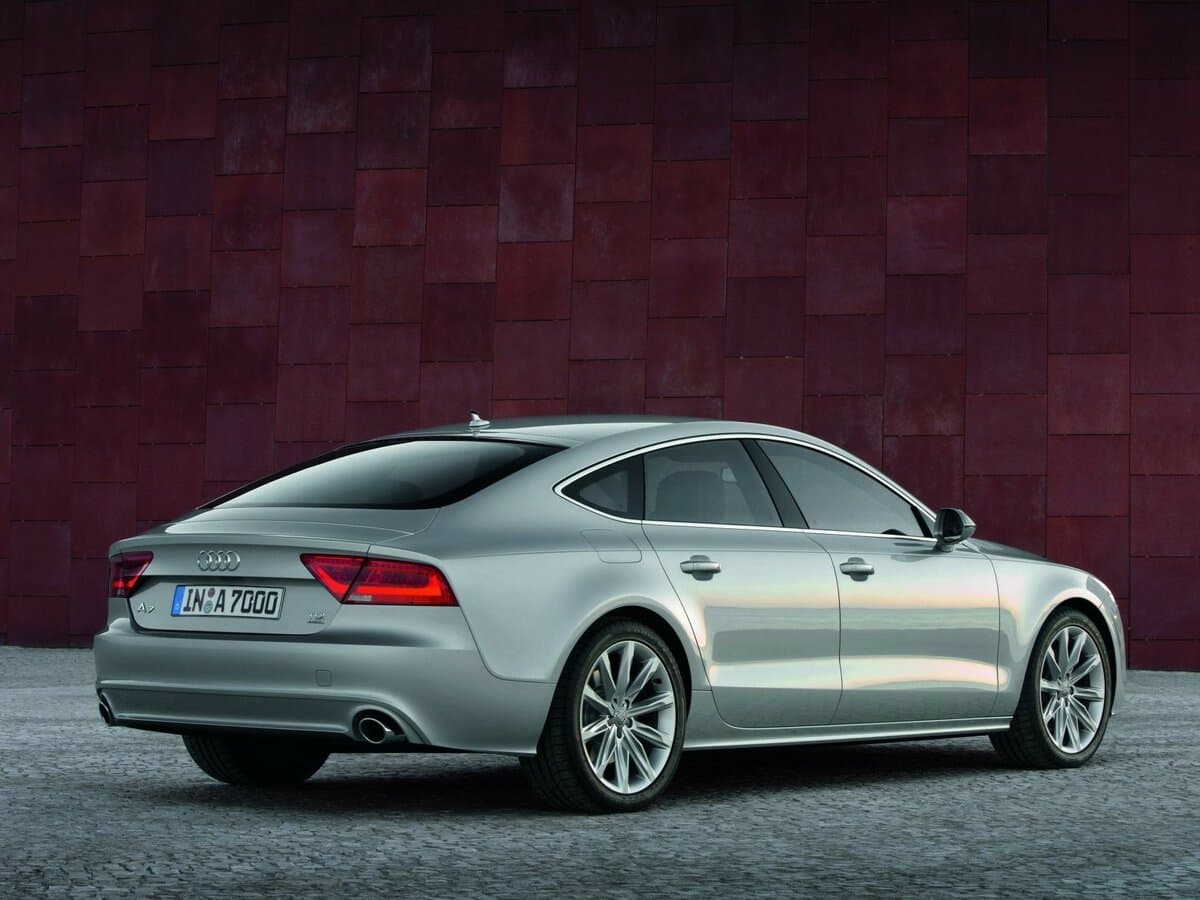 Audi A7 I (4G) — 3/4 arxadan