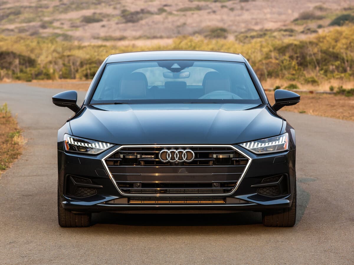 Audi A7 II (4K) — Öndən