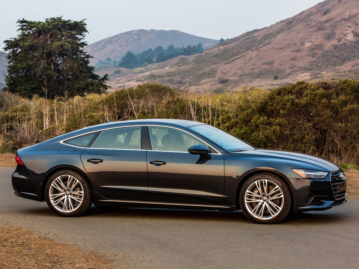Audi A7 II (4K) — Yandan