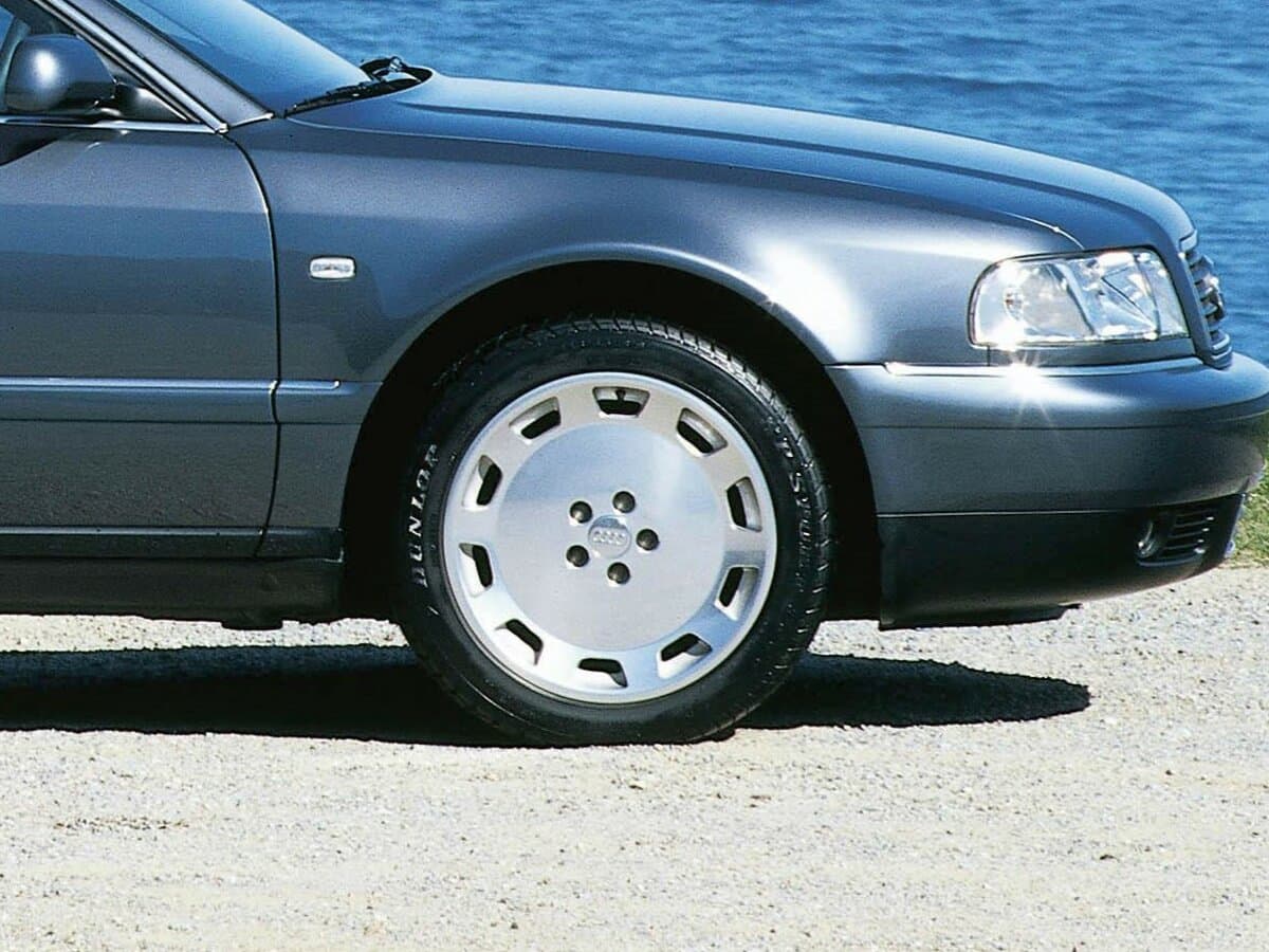 Audi A8 I (D2) Restayling — Təkər