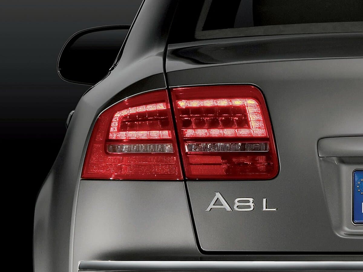 Audi A8 II (D3) Restayling — Detal