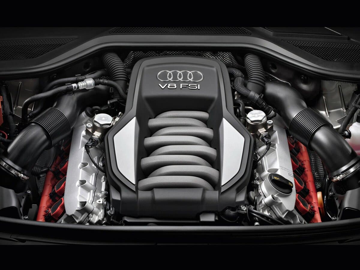 Audi A8 III (D4) — Salon, arxadan